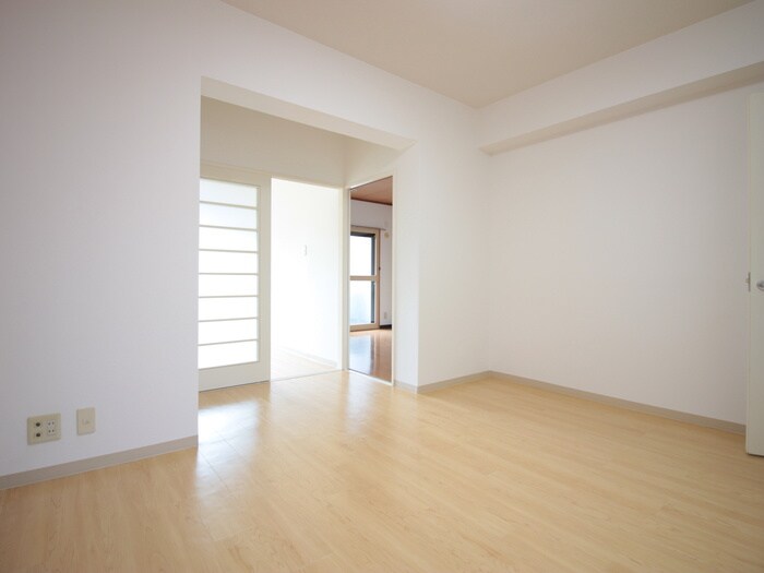 物件内観写真9　(内観写真)