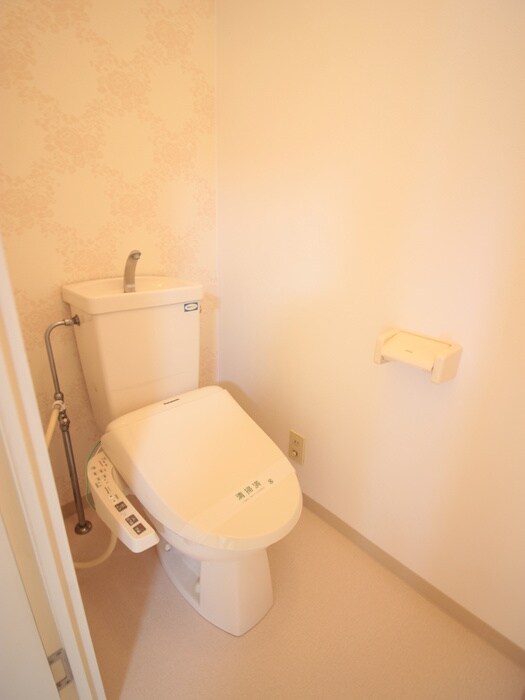 物件内観写真14　(トイレ)