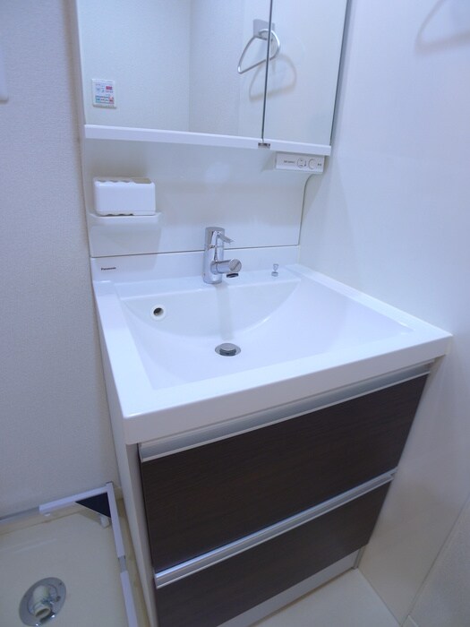 物件内観写真9　(洗面)