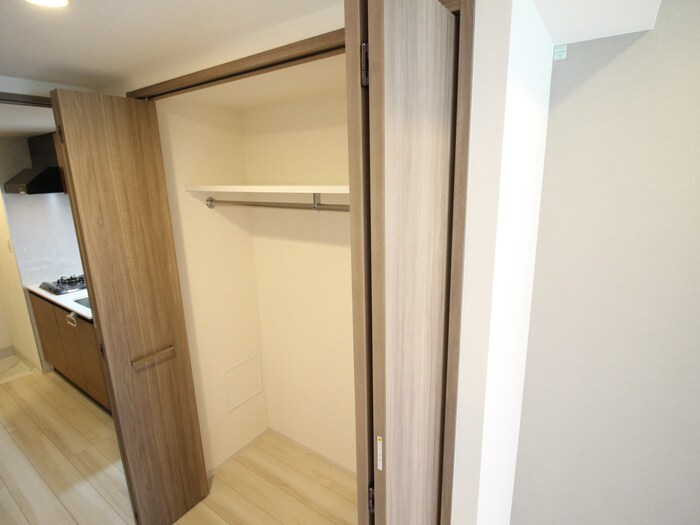 物件内観写真11　(収納)