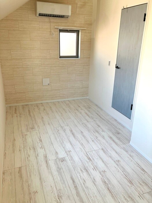 物件内観写真6　(居室)