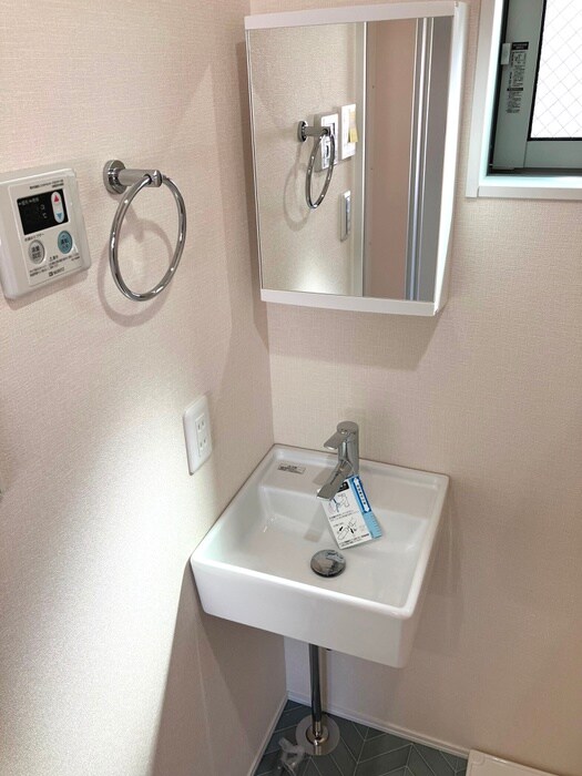 物件内観写真10　(洗面)