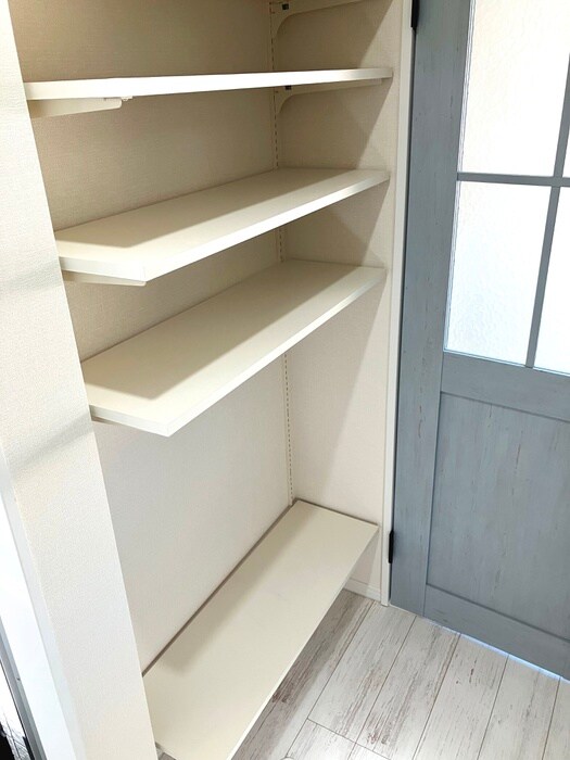 物件内観写真13　(収納)