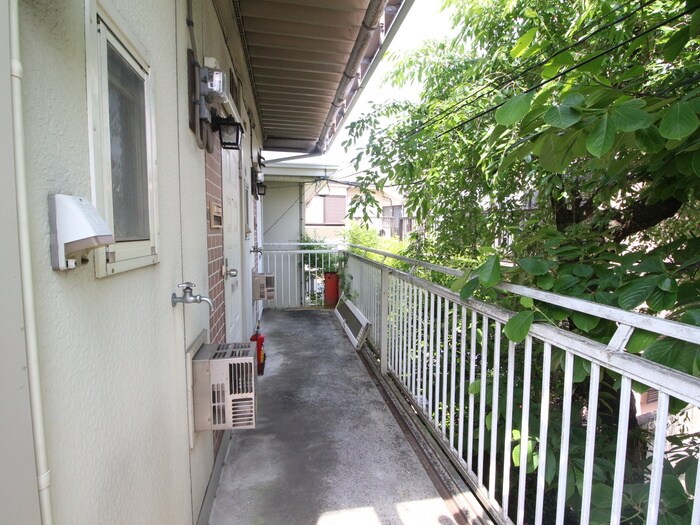 物件内観写真22　(玄関)