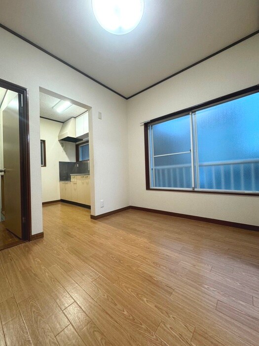 物件内観写真6　(居室)