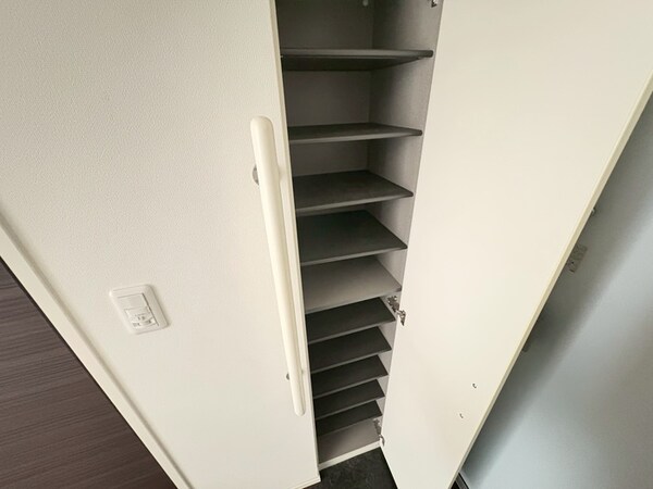 靴箱
