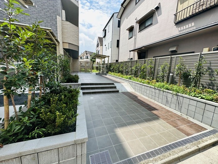 物件外観写真4　(周辺環境)