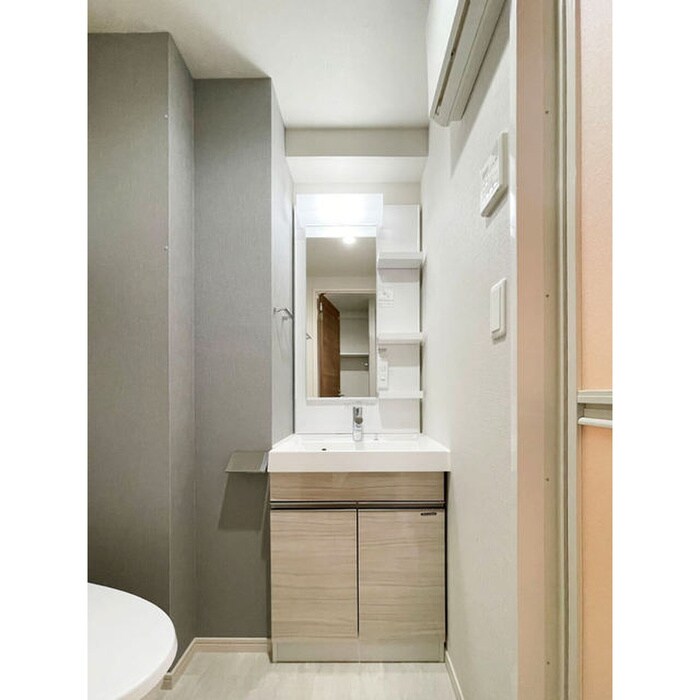 物件内観写真11　(洗面)