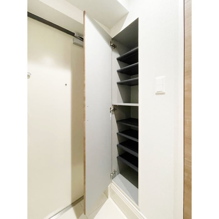 物件内観写真15　(靴箱)