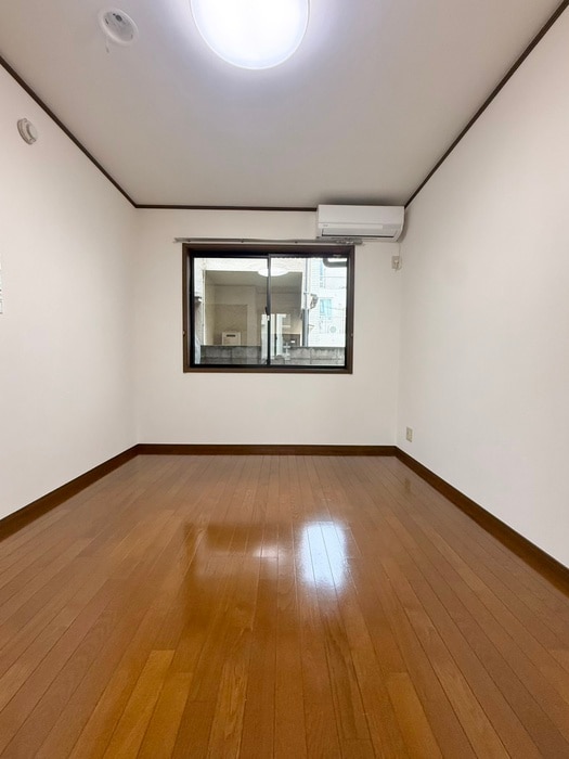 物件内観写真5　(居室)