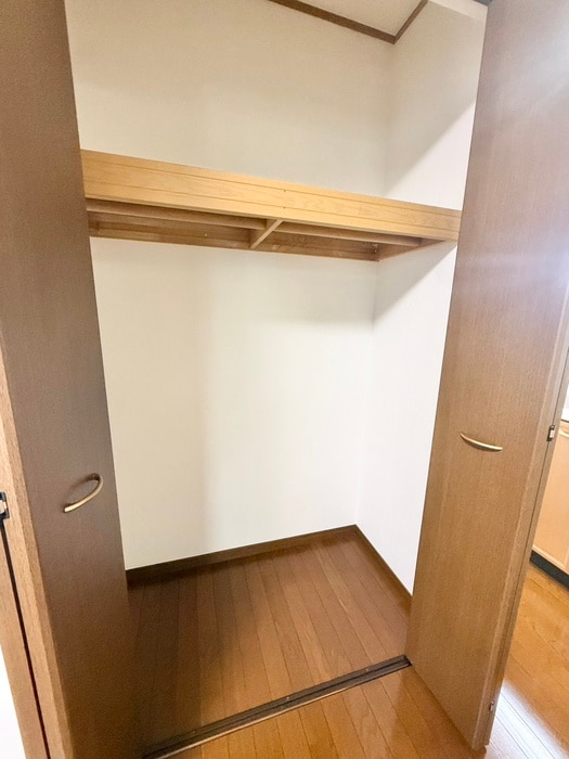 物件内観写真11　(収納)