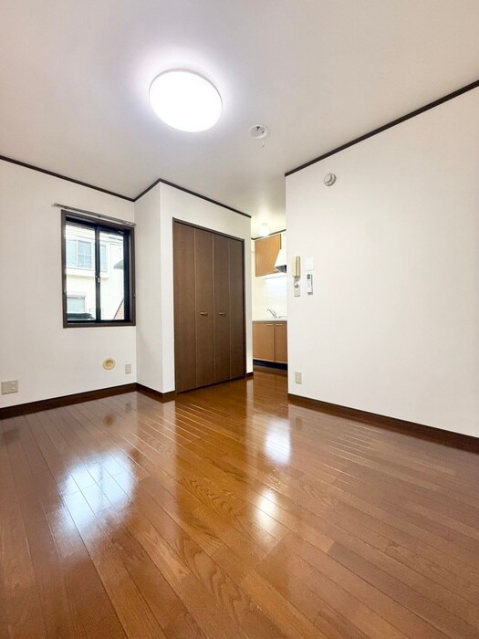 物件内観写真13　(居室)