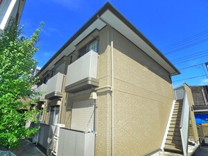ハイツプラド外観写真