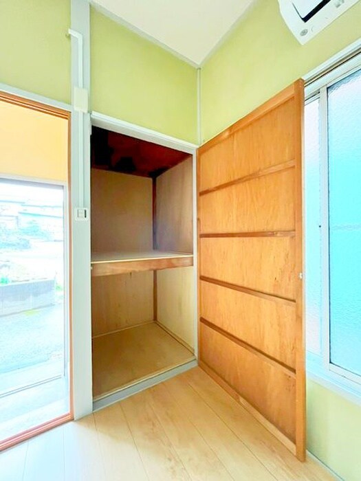 物件内観写真10　(収納)