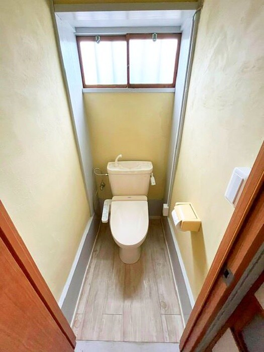 物件内観写真12　(トイレ)