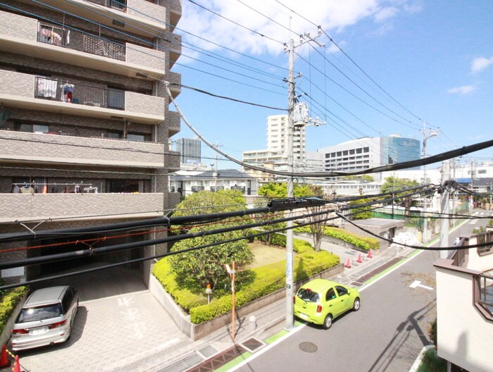 物件内観写真13　(室内からの展望)