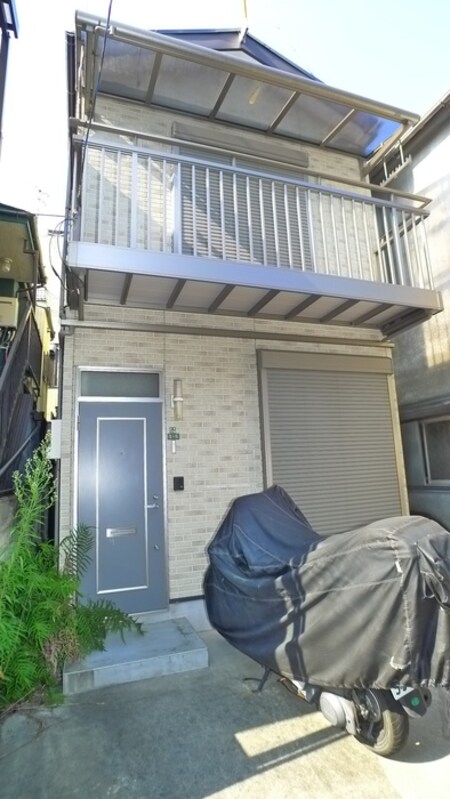 宝町貸家外観写真