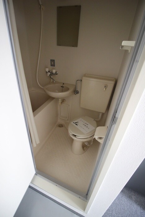 物件内観写真16　(トイレ)