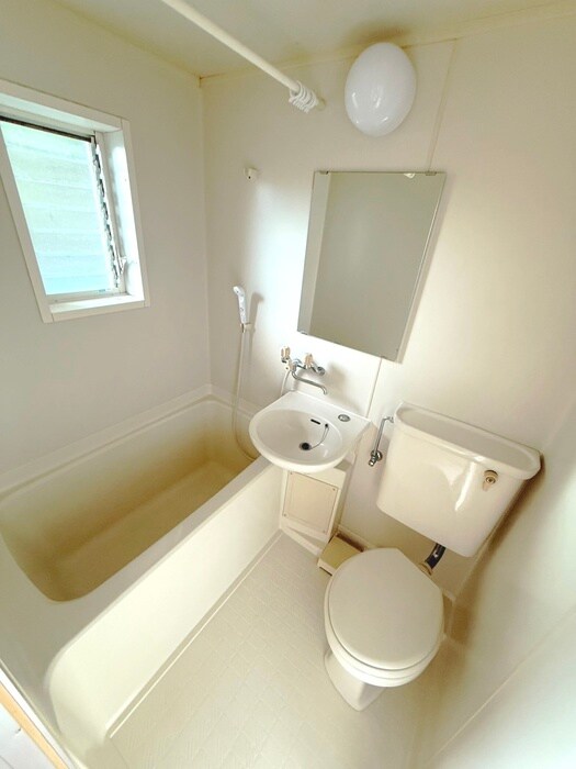 物件内観写真9　(バス／シャワールーム等)