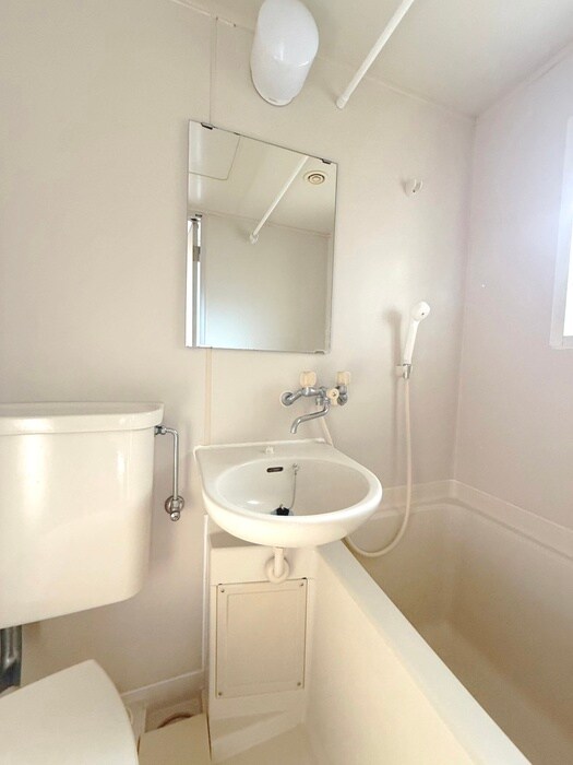 物件内観写真11　(洗面)