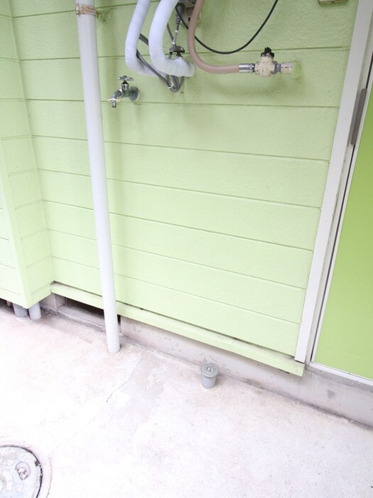 物件内観写真14　(洗濯機置場)