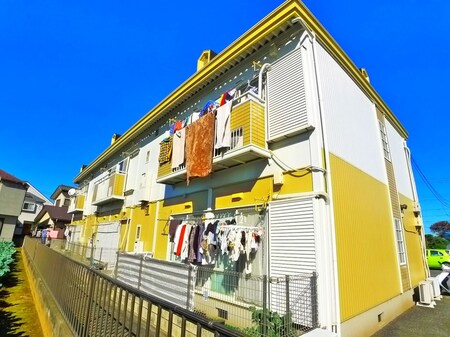 スターフィールド渡戸B外観写真