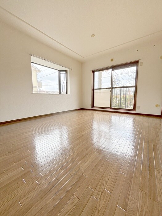 物件内観写真7　(居室)