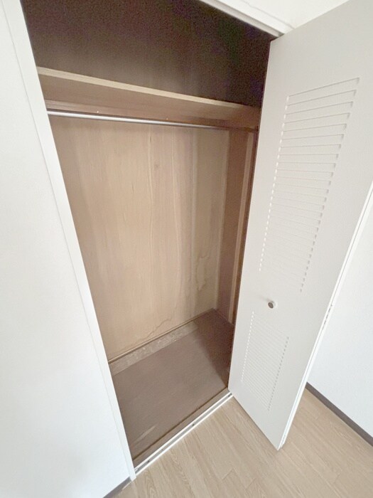 物件内観写真13　(収納)