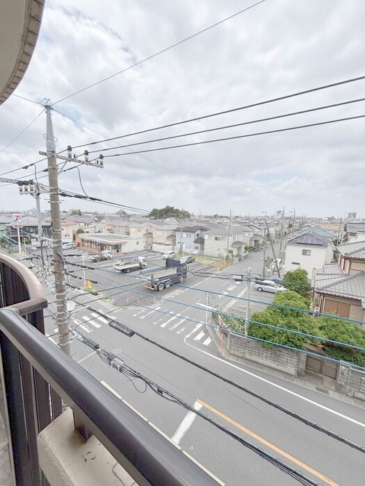 物件内観写真20　(室内からの展望)