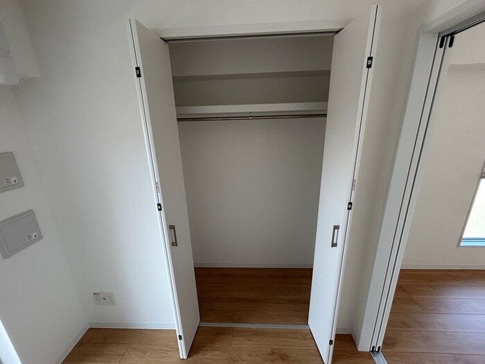 物件内観写真11　(収納)