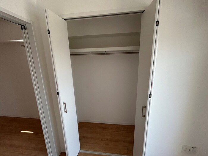 物件内観写真12　(収納)