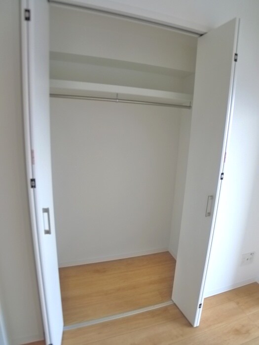 物件内観写真15　(収納)