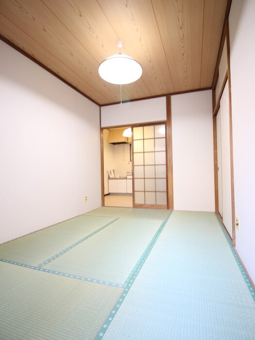 物件内観写真9　(居室)