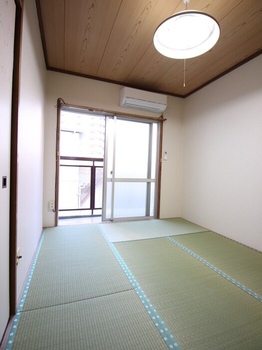 物件内観写真10　(居室)