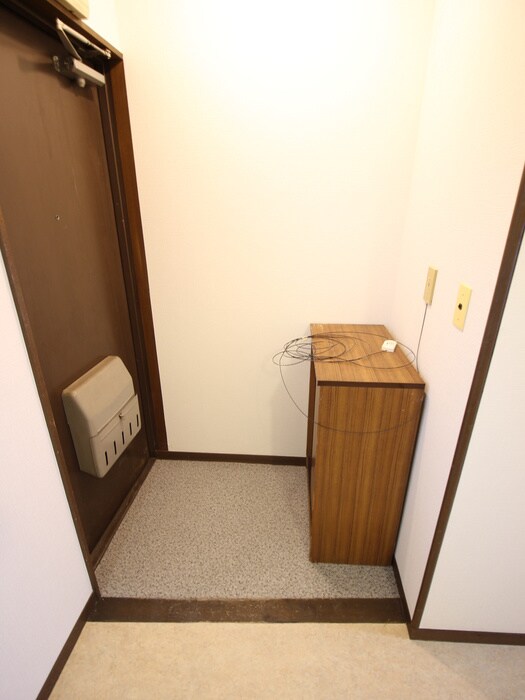 物件内観写真20　(玄関)