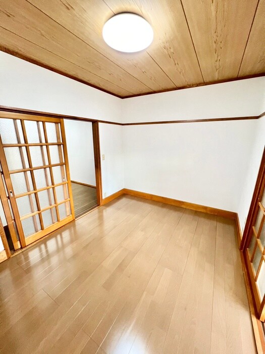 物件内観写真13　(居室)