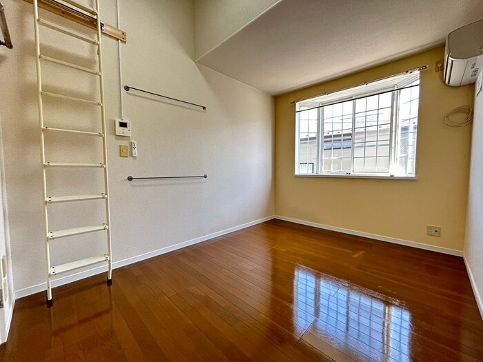 物件内観写真7　(居室)