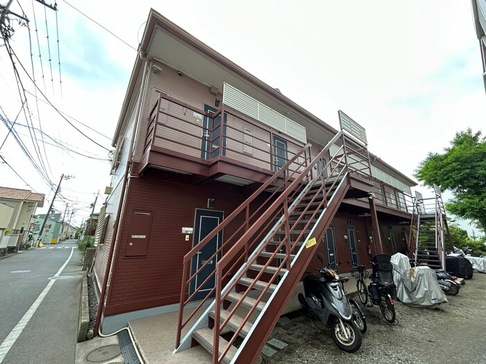 物件外観写真6　(駐輪場)