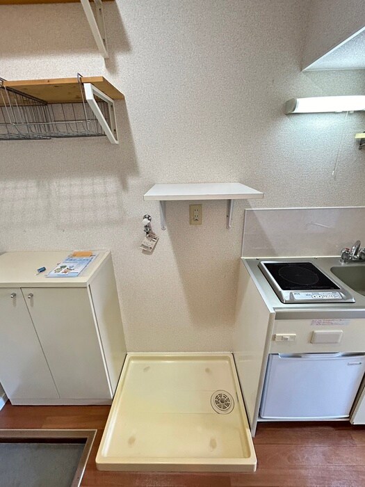 物件内観写真19　(洗濯機置場)