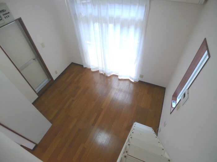 物件内観写真13　(居室)