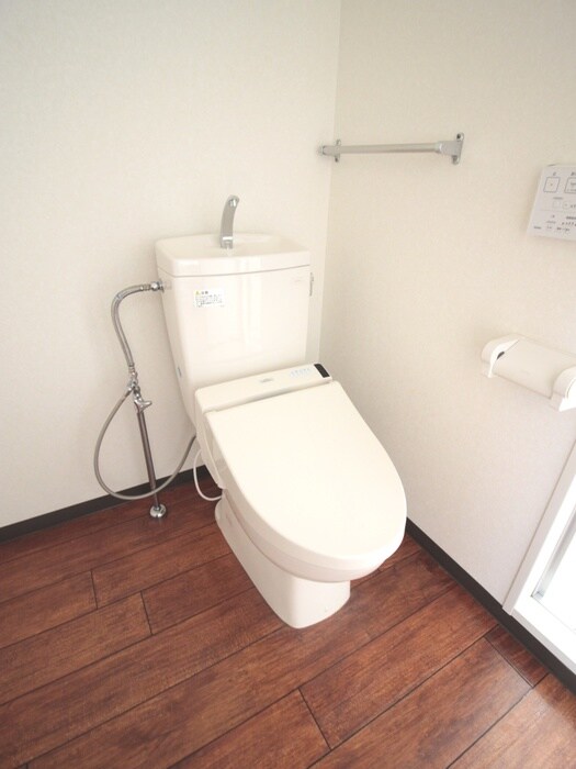 物件内観写真9　(トイレ)