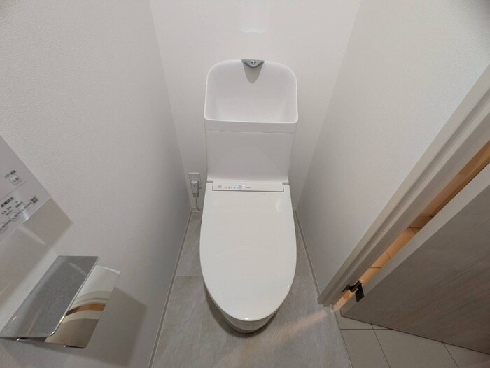 物件内観写真13　(トイレ)