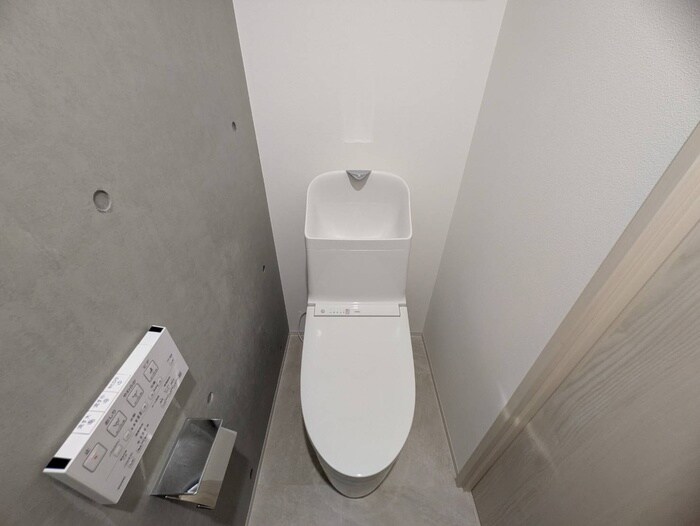 物件内観写真14　(トイレ)