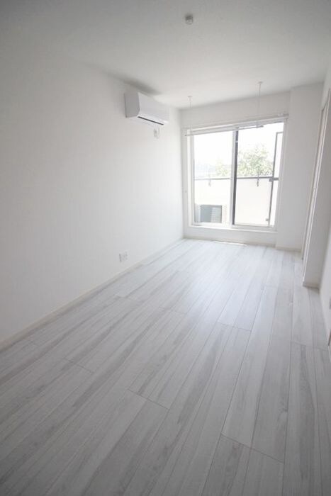 物件内観写真5　(居室)