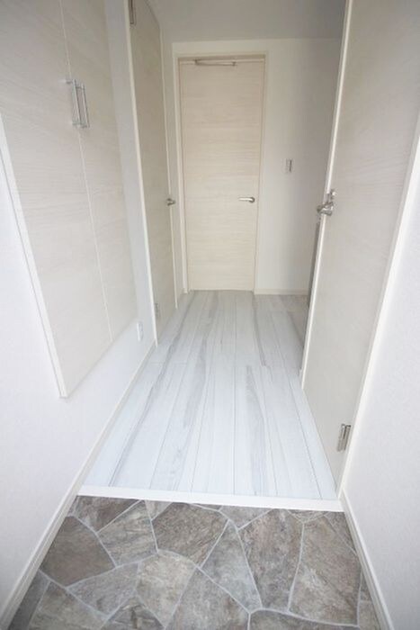 物件内観写真20　(玄関)