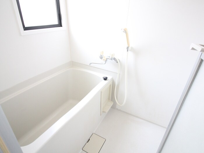 物件内観写真8　(バス／シャワールーム等)