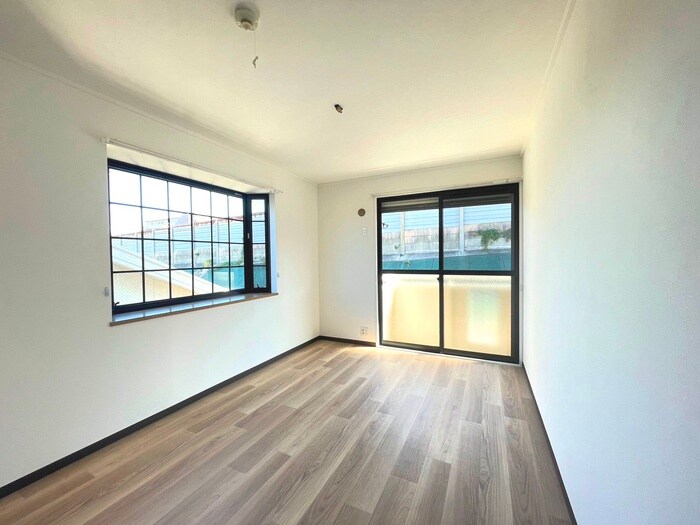 物件内観写真9　(居室)