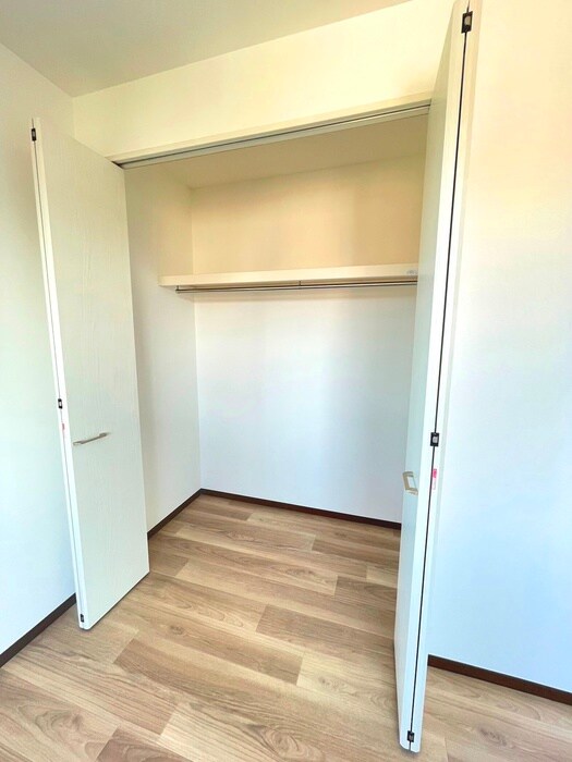 物件内観写真15　(収納)