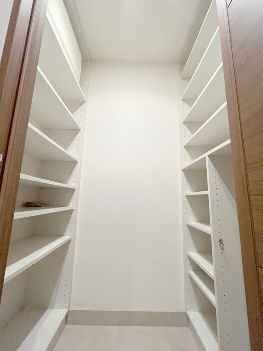 物件内観写真17　(靴箱)