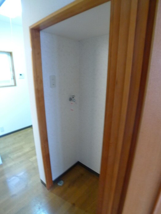 物件内観写真11　(収納)